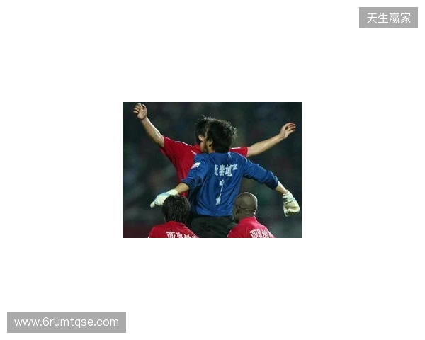 法比奥庆祝足协杯夺冠：我们是冠军了！这座城市值得拥有这一刻